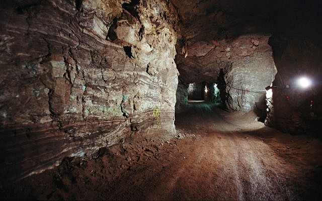 copper-mines-in-timna
