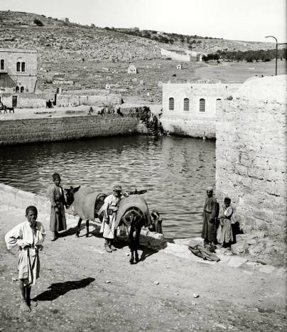 pool-of-hebron