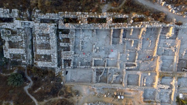 tel-gezer-gate